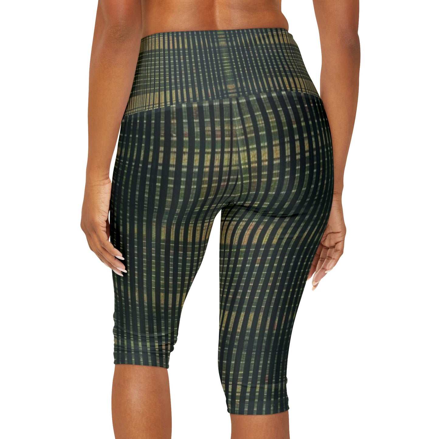 High Waisted Capri Leggings - Emerald Horizontal